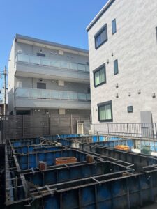 東京都中野区新井１丁目１５−２７