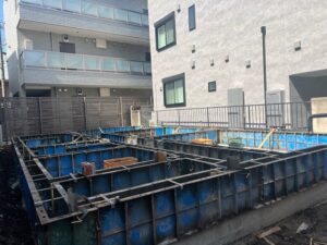 東京都中野区新井１丁目１５−２７